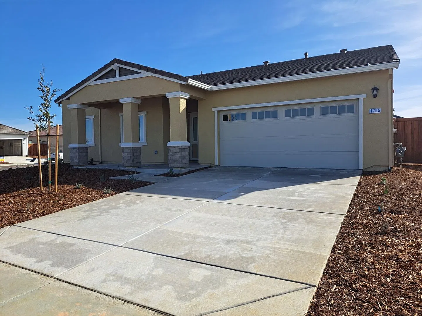 This Smart Home in Dixon is Luxurious with Loads to Offer! — Photo 2