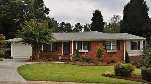1st image of 1467 Spruce Dr SE