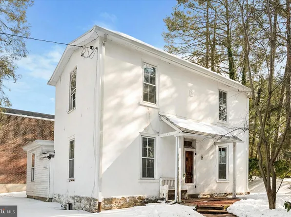 264 W Washington Ln, Philadelphia, PA 19144