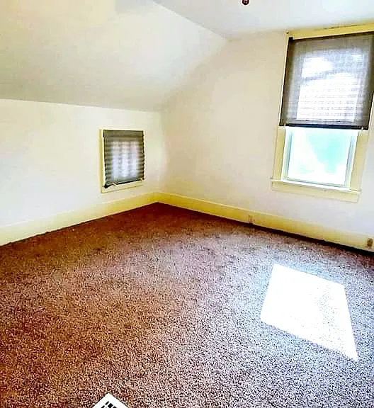 406 Saint Julian St — Photo 18
