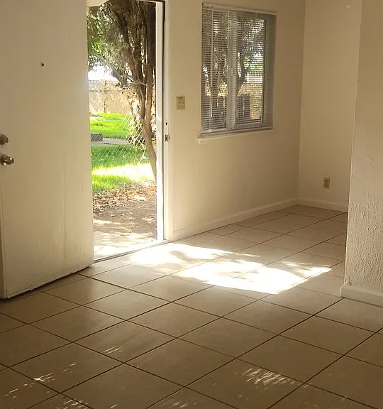 6624 Lemon Hill Ave — Photo 6