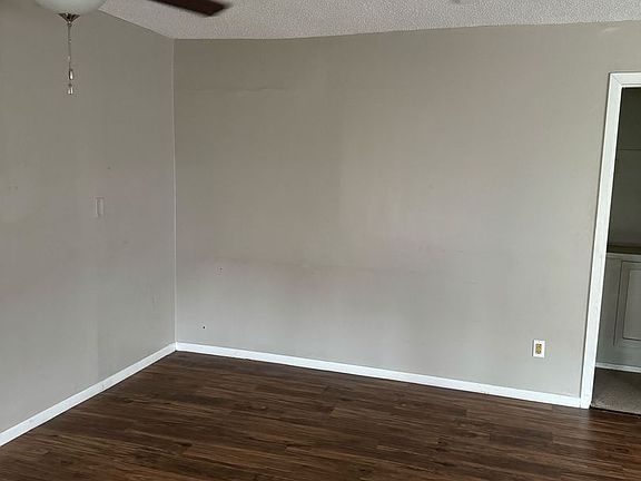 3rd image of 1103 N 3rd St APT 9