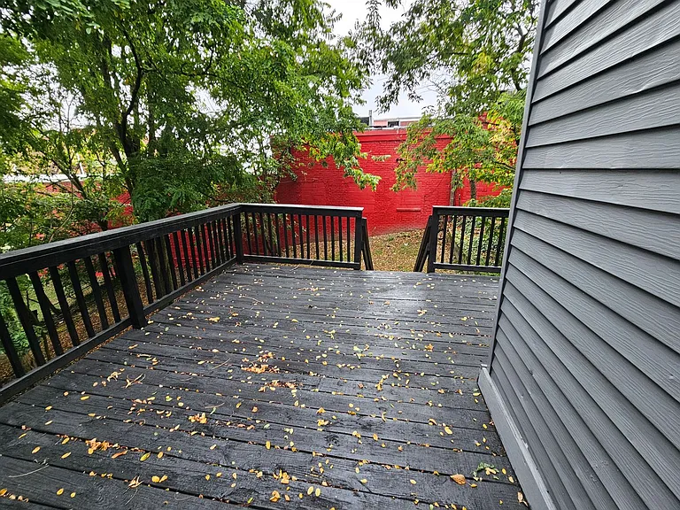 1609 Methyl St #2 — Photo 18
