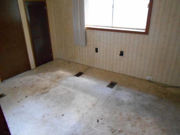 4th image of 2195 McAdams St