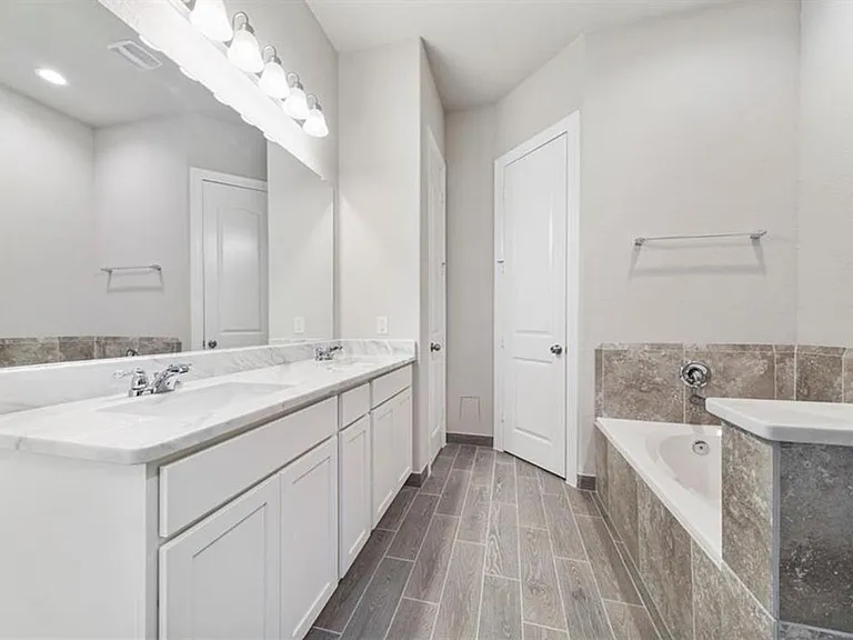 11014 Crescent Light Way — Photo 9