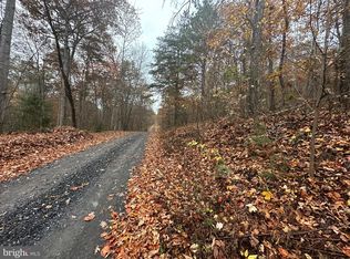 369 Crosswoods Ln, Fort Valley, VA 22652