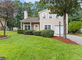 5596 Neddleton Ave, Woodbridge, VA 22193