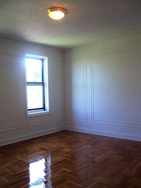 1st image of 2121 Cedar Ave APT 3D