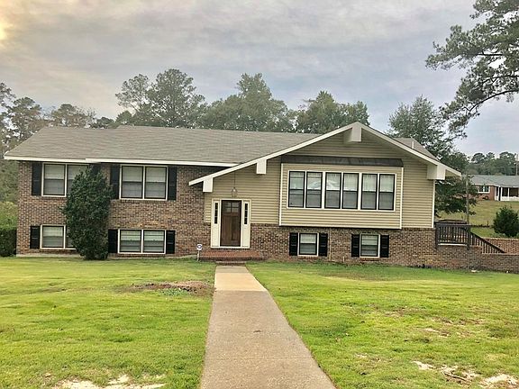 4th image of 3903 Brookwood Dr