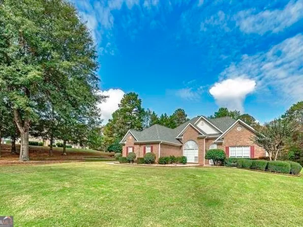 1697 Lake Dow Rd, McDonough, GA 30252
