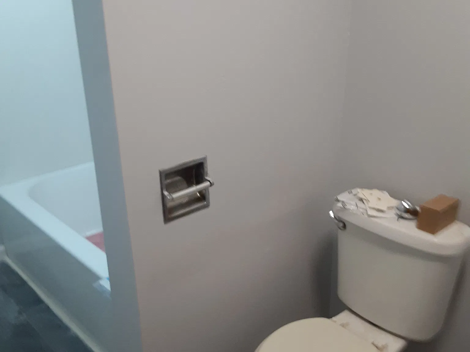 2 bed, 750 sqft, $1,200 — Photo 3