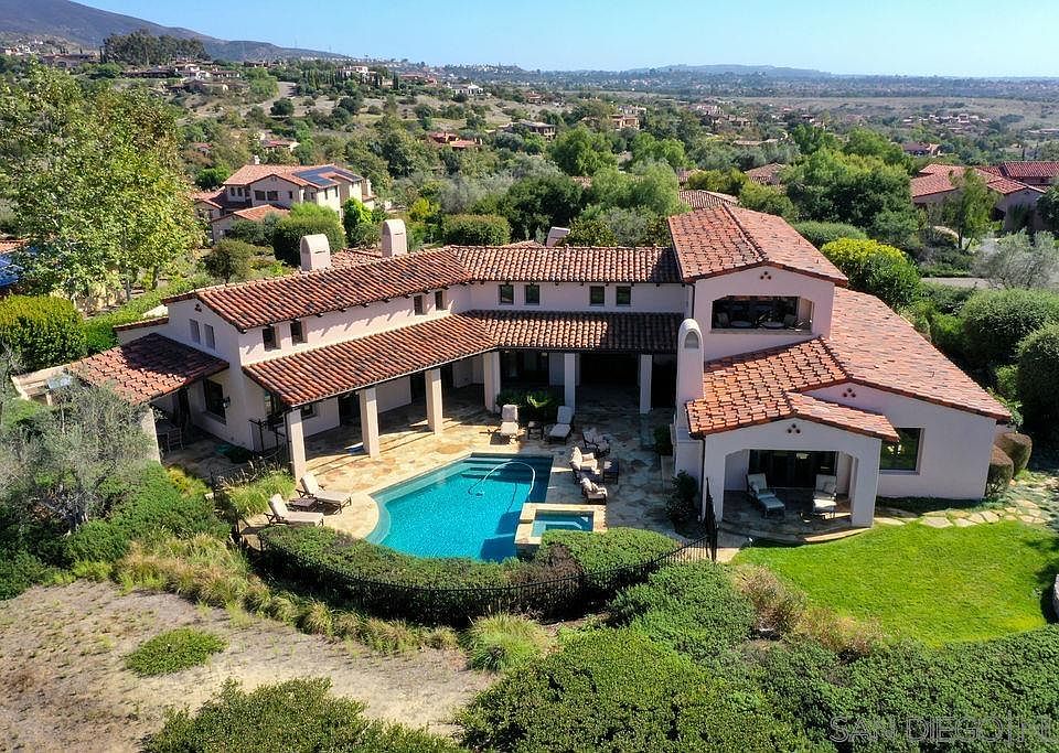 8024 Entrada De Luz W, San Diego, CA 92127 Zillow