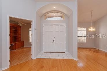 2nd image of 1933 Ayrshier Pl