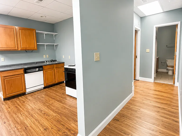 117 W Main St #201 — Photo 3