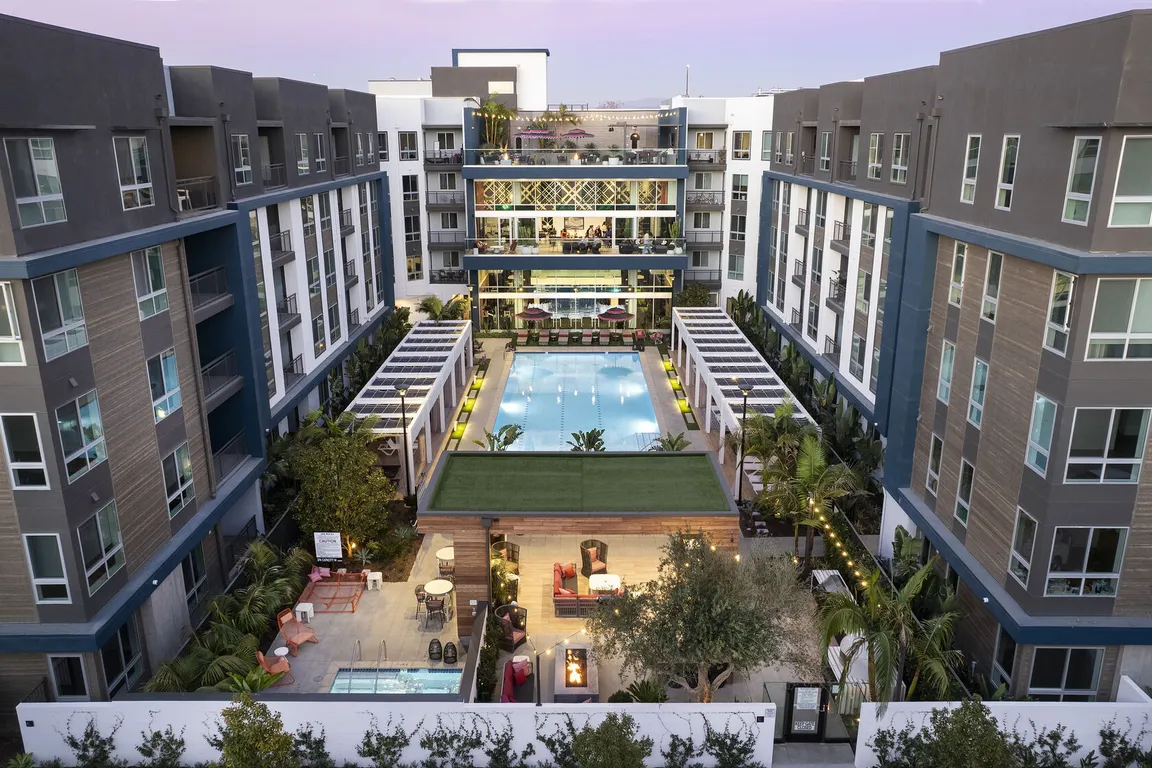 Broadstone Edition apartments community photo