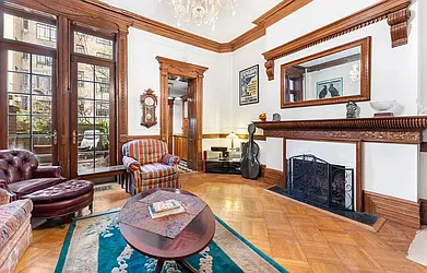 Rented by APT212 INC