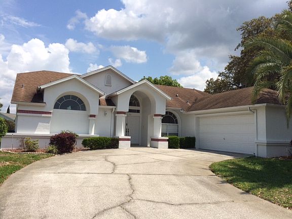 2nd image of 14150 Foursome Dr