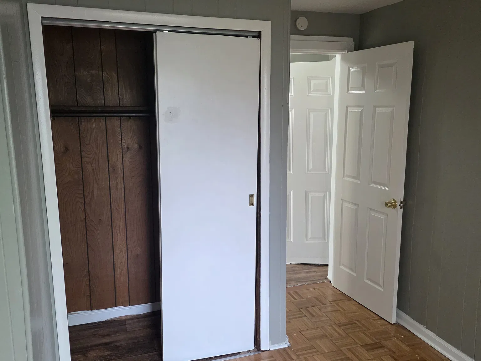 411 James St — Photo 4
