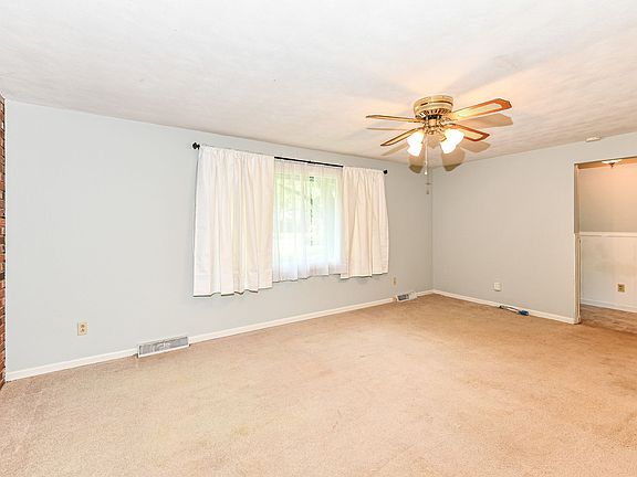 5th image of 1120 Portalan Dr