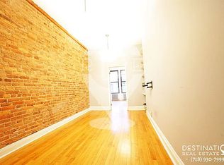 536 11th St #1R, Brooklyn, NY 11215