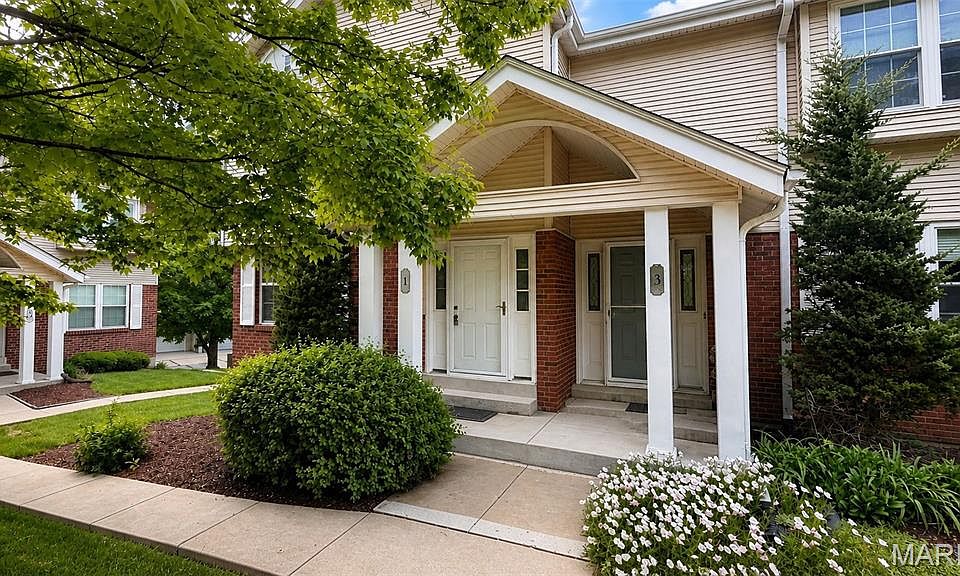 1st image of 1 Glen Echo Ln #1