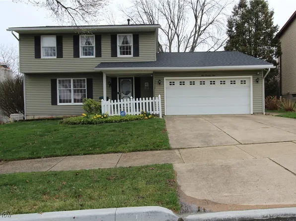 179 Mission Dr, Akron, OH 44301