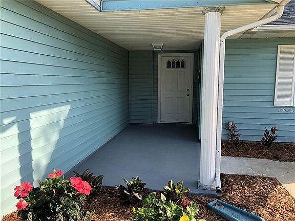 2nd image of 26225 Newcombe Cir