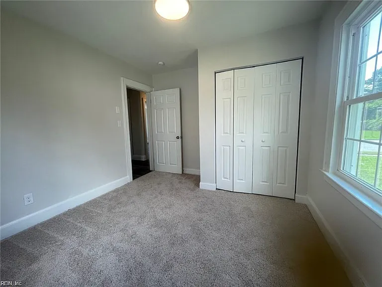728 Bolling St — Photo 4