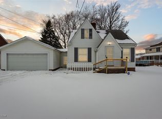 7244 Ridge Rd, Parma, OH 44129