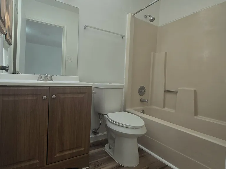 202 Ash Dr #103 — Photo 10