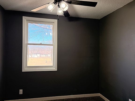3rd image of 15 Osage Ave #17