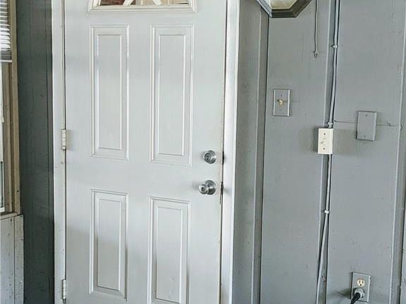 3rd image of 16301 Porto Bello St