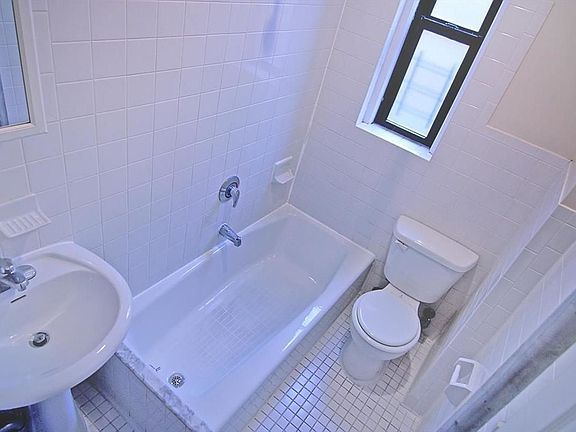 5th image of 141 W 139th St #A31