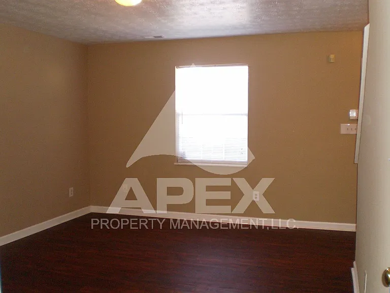 9130 Cedarpark Ln — Photo 7