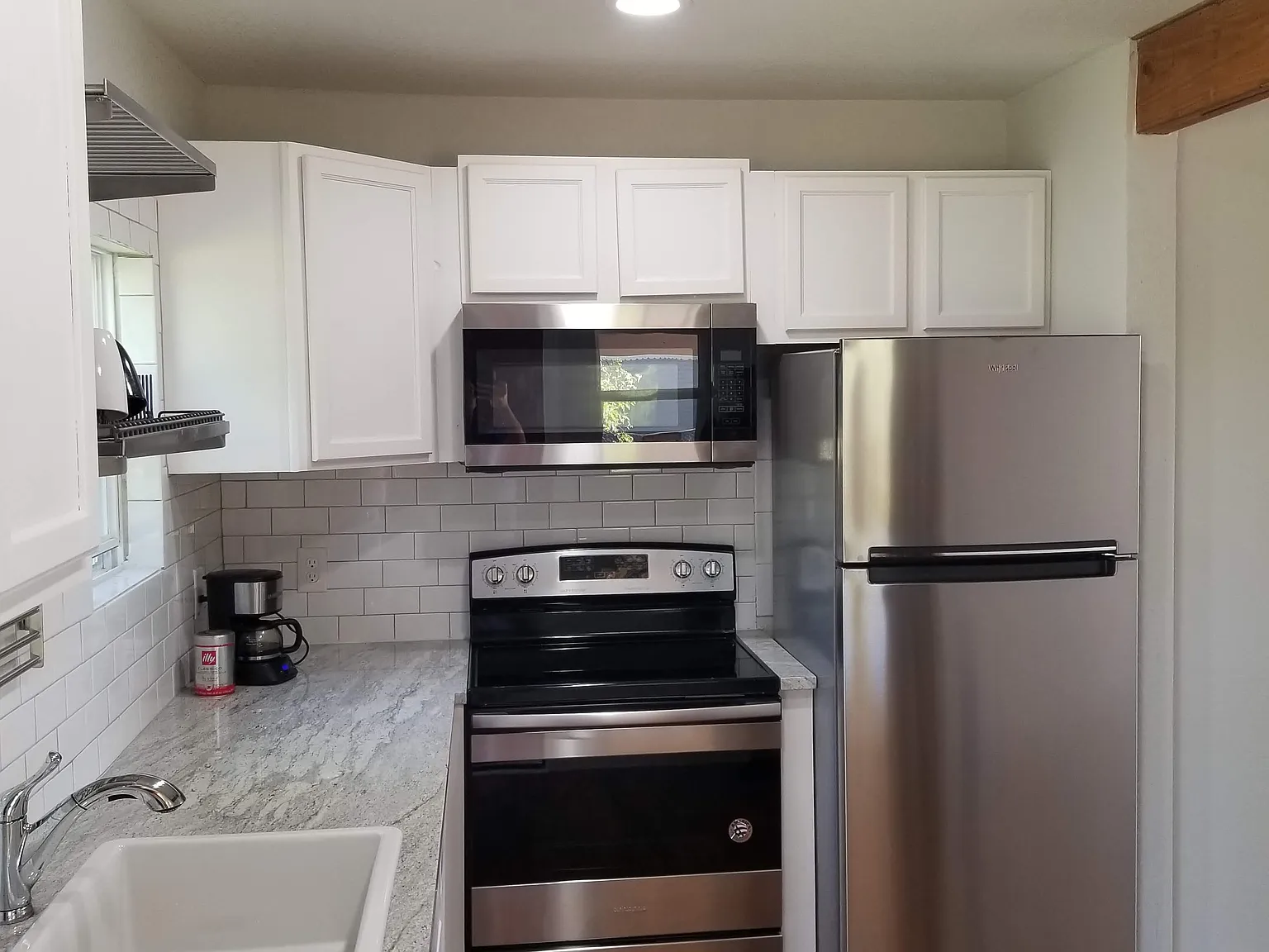 707 Mickan St — Photo 2