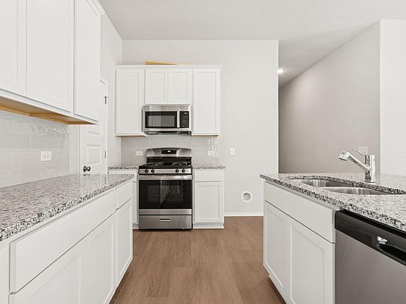 5th image of 9205 Furman Dr