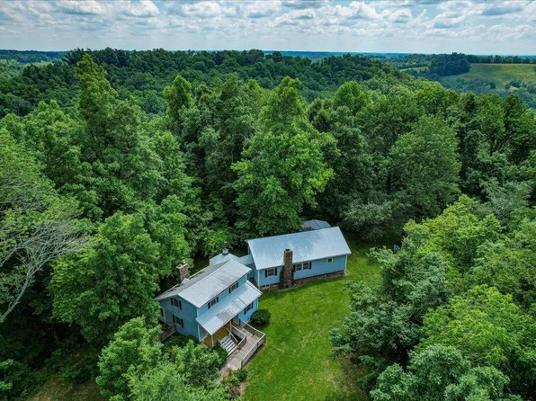 440 Puppis Ln, Fayetteville, TN 37334