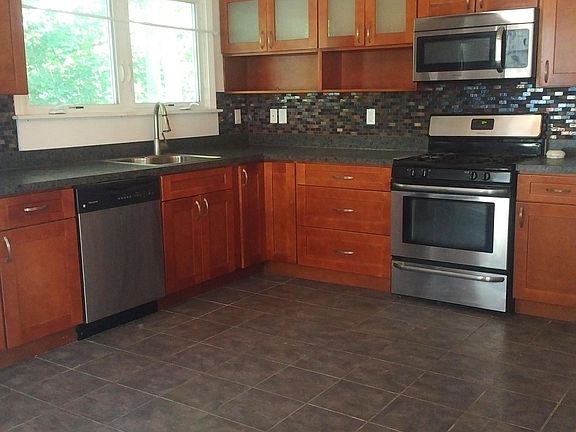 3rd image of 311 Columbus Ave