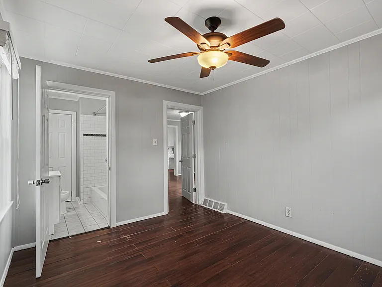 3312 Emerson St — Photo 8