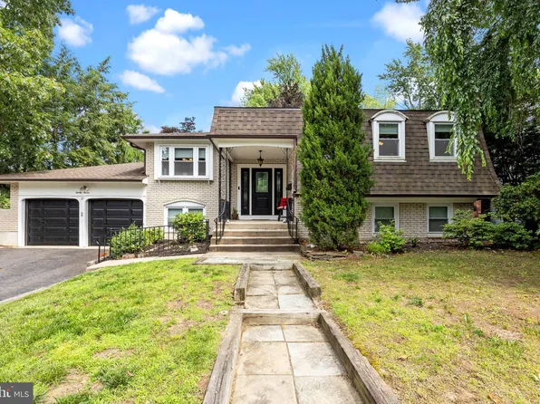 27 Karen Dr, Cherry Hill, NJ 08003