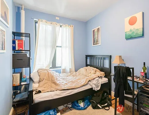 Rented by Wave Real Estate Group | media 22