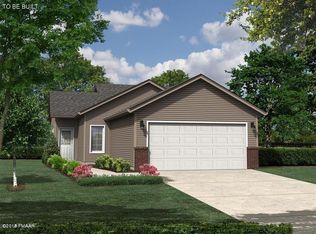 3647 34th St S, Moorhead, MN 56560