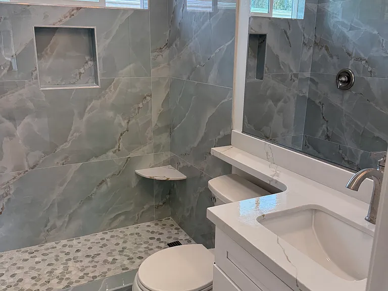 1835 N Vulcan Ave #4 — Photo 6