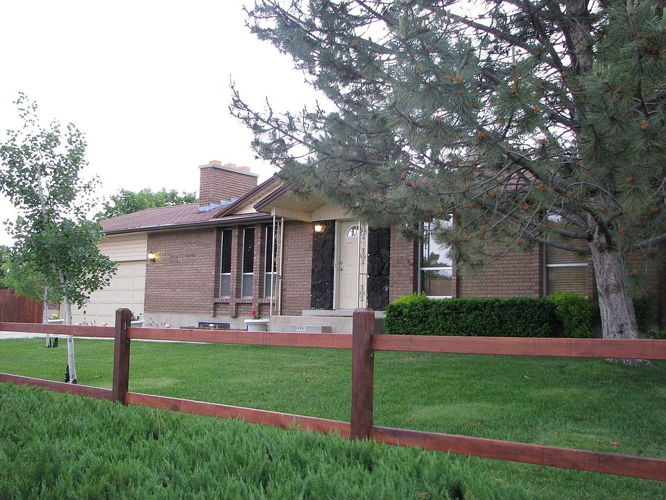 1st image of 3051 W Ryan Dr