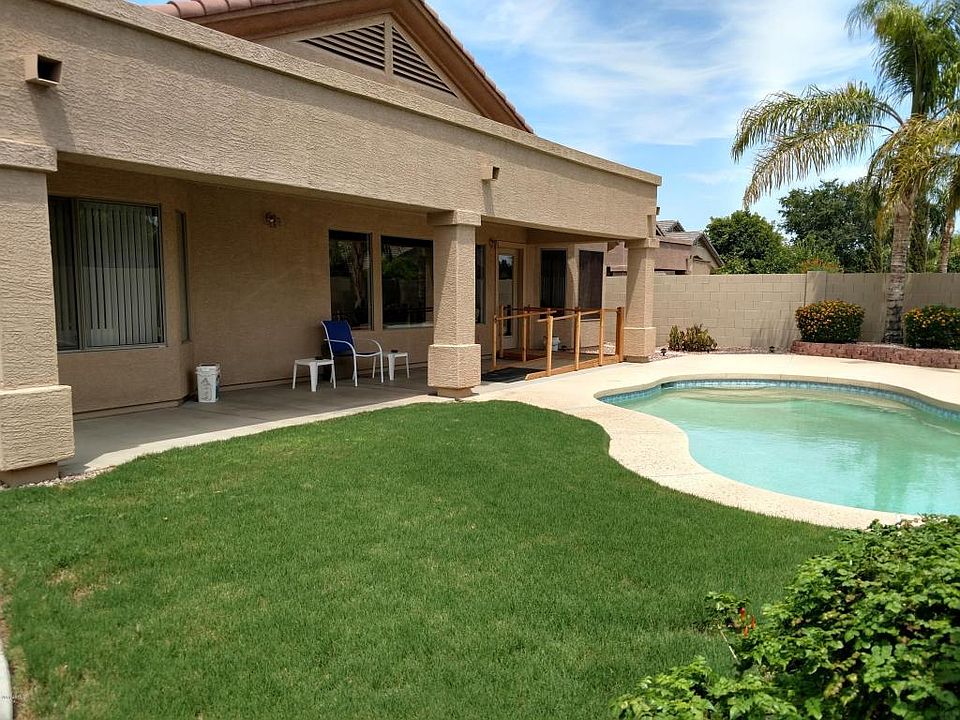 1st image of 13349 W Banff Ln