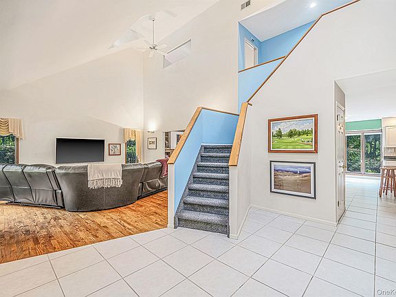 5th image of 4 Kroft Court