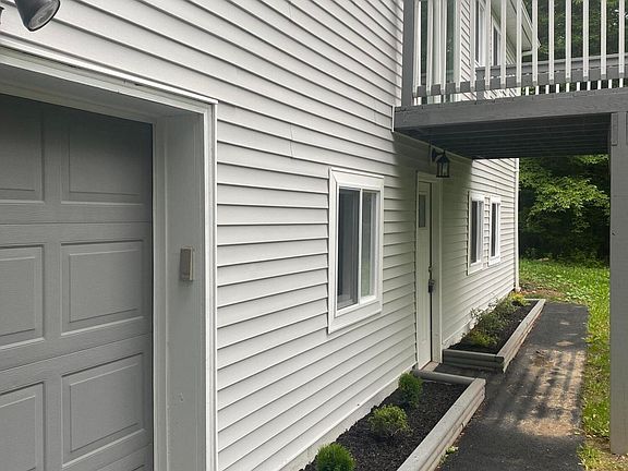 4th image of 120 Blackfoot Ln