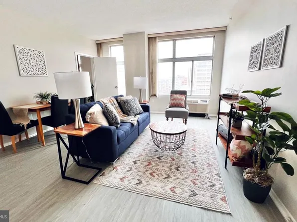 28 Allegheny Ave APT 805, Baltimore, MD 21204