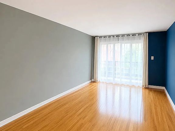 3rd image of 75-17 Caldwell Ave #3R