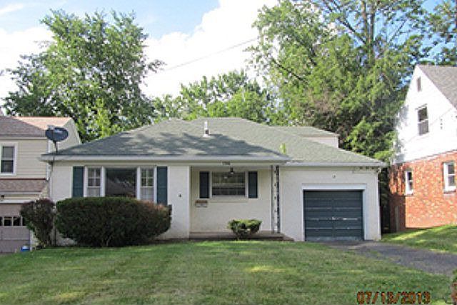 1st image of 796 Arlington Ave